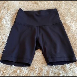 Lululemon Wunder Train HR Biker Shorts 6”